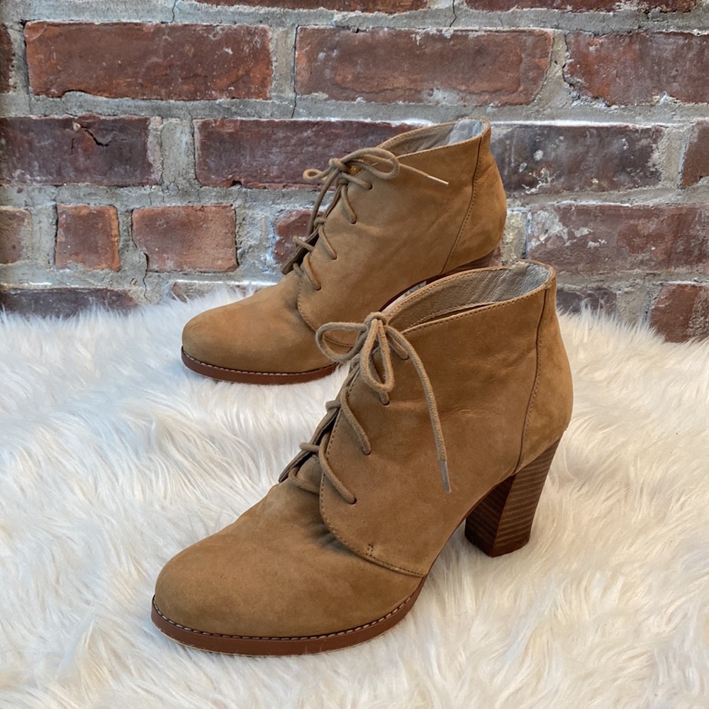 Land's End Suede Booties, Size 7.5 - Picture 9 of 17
